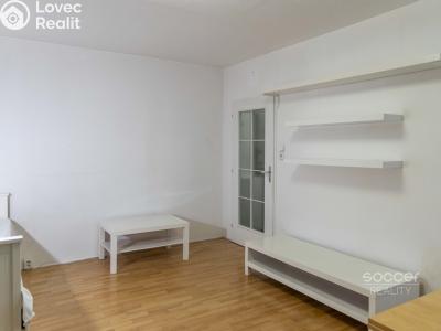 Rent apartment 1+KK Praha, Milevská č. 5