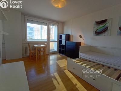 Pronájem bytu 1+KK Praha, Milevská č. 1