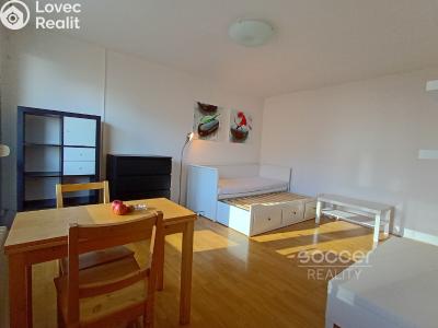 Pronájem bytu 1+KK Praha, Milevská č. 2