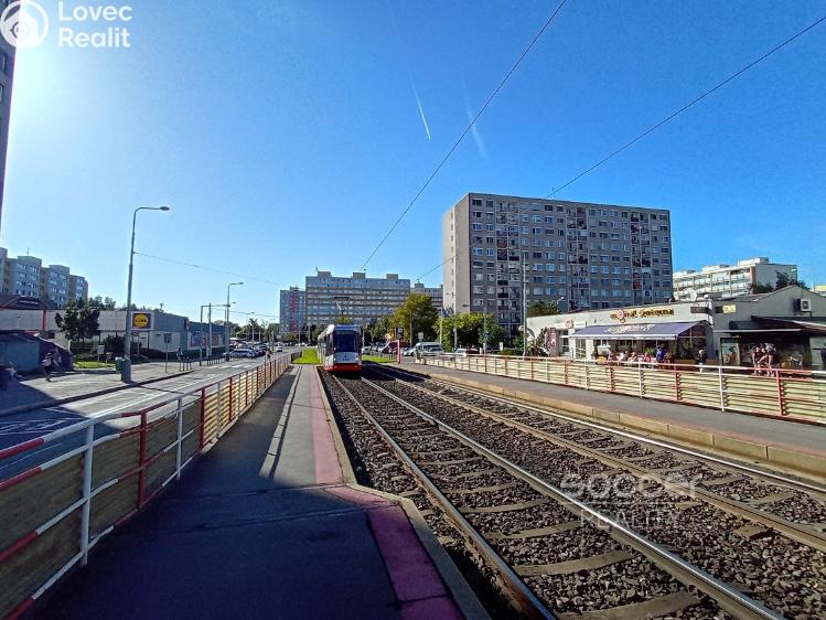 Pronájem bytu 3+KK Praha, Makovského č. 15