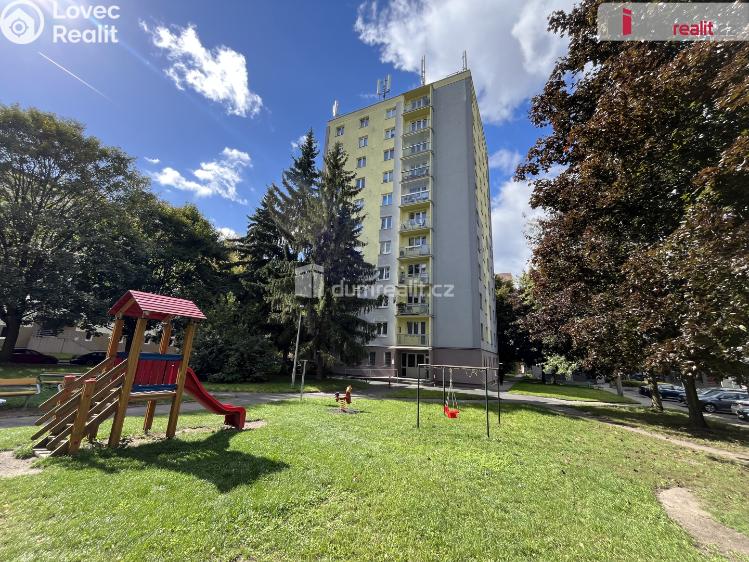 Pronájem bytu 3+1 Karlovy Vary, Krymská č. 1