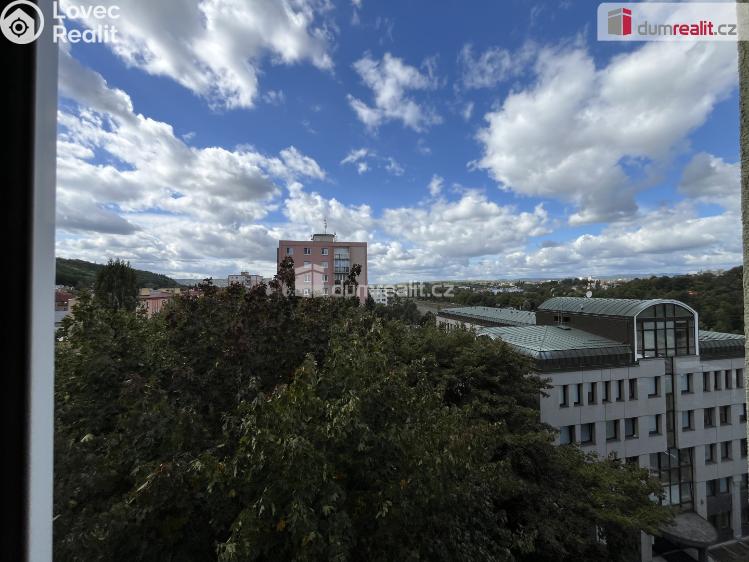 Pronájem bytu 3+1 Karlovy Vary, Krymská č. 4