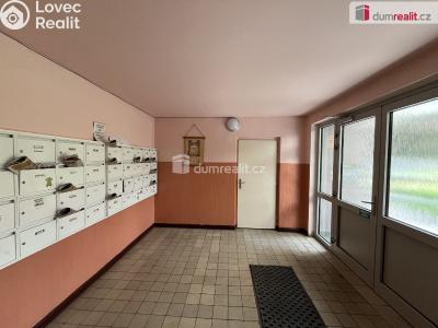 Pronájem bytu 3+1 Karlovy Vary, Krymská č. 6