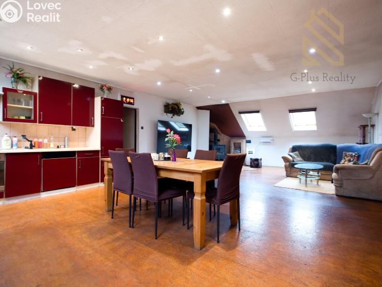 Prodej vícegeneračního domu Řehlovice č. 14