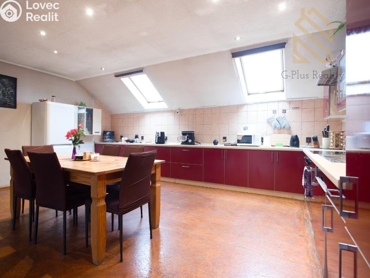 Prodej vícegeneračního domu Řehlovice č. 21