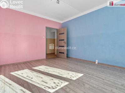 Prodej bytu 2+1 Hroznětín, Sídliště č. 6