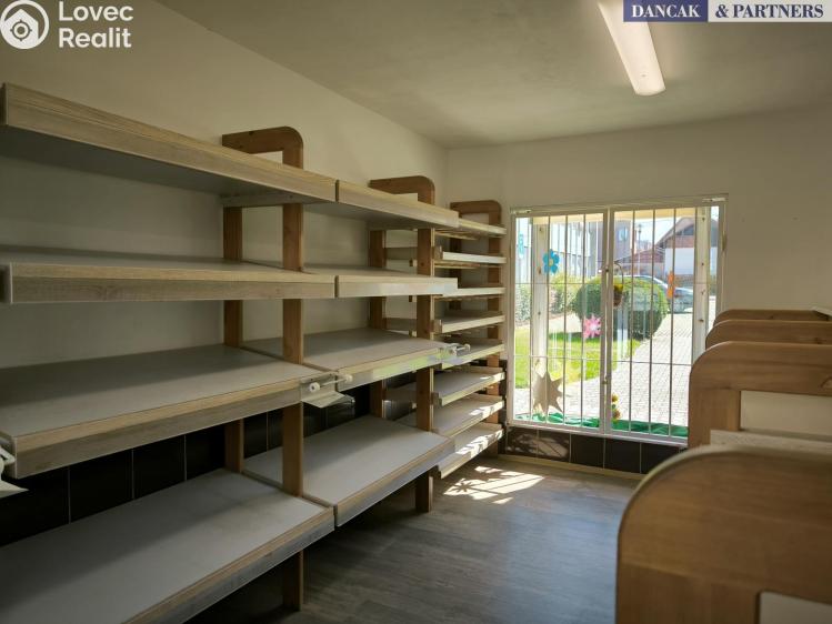 Prodej obchodního prostoru Ostravice č. 11