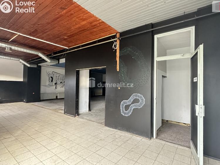 Pronájem obchodního prostoru Břeclav, Na Valtické č. 31