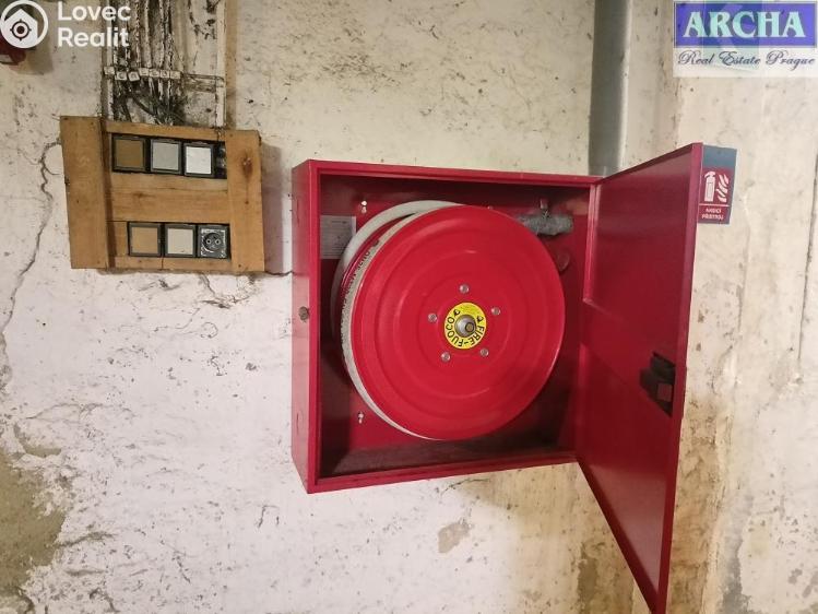 Pronájem skladového prostoru Černošice, Poštovní č. 6