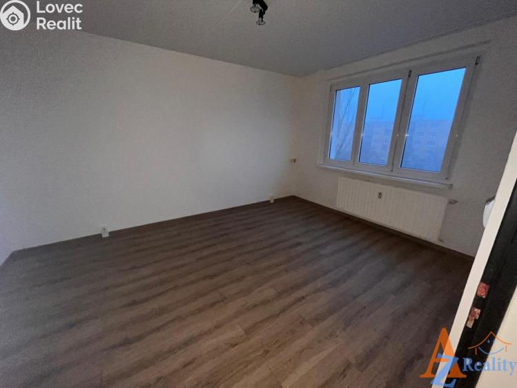 Pronájem bytu 1+1 Chomutov, Školní pěšina č. 5