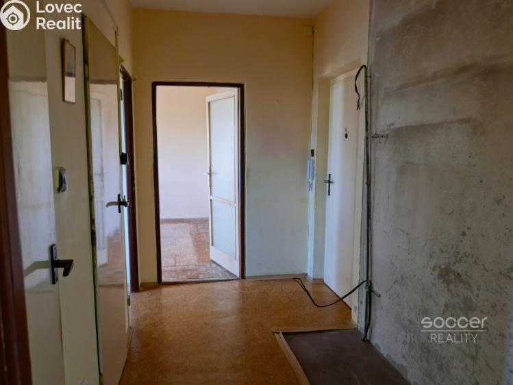 Prodej bytu 2+1 Praha, Sněženková č. 6