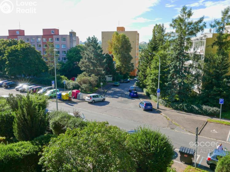 Prodej bytu 2+1 Praha, Sněženková č. 31