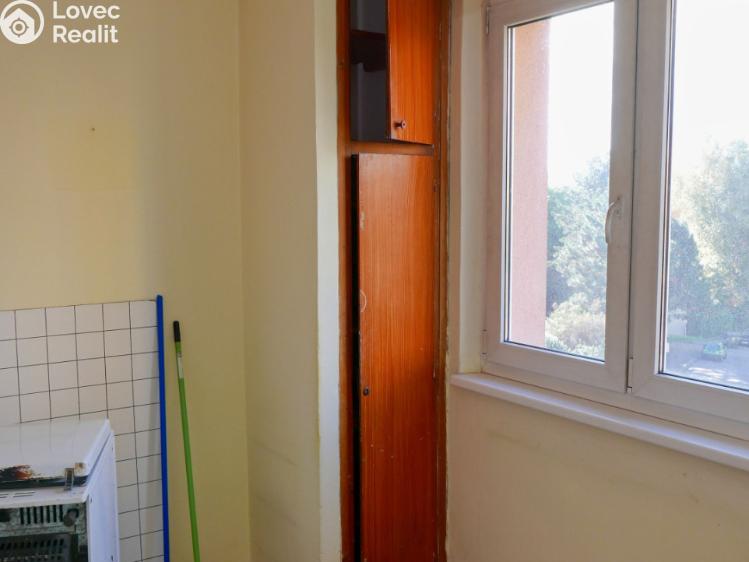 Prodej bytu 2+1 Praha, Sněženková č. 10