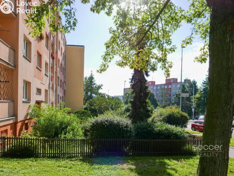 Prodej bytu 2+1 Praha, Sněženková č. 25