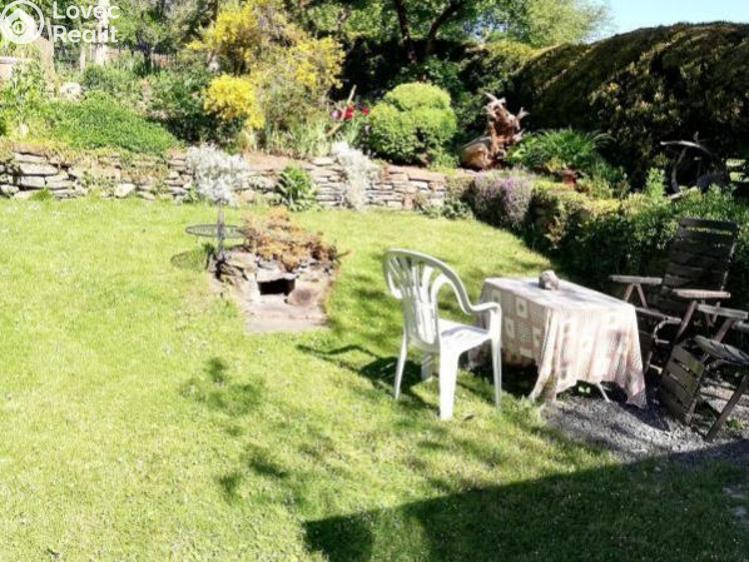 Prodej rodinného domu Teplá č. 7