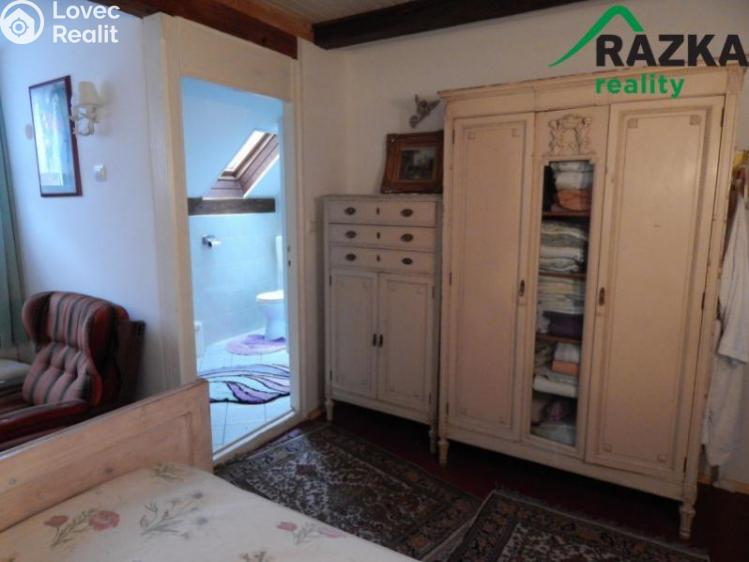 Prodej rodinného domu Teplá č. 9