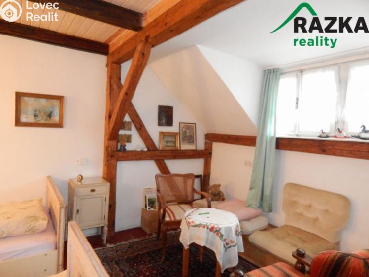 Prodej rodinného domu Teplá č. 10