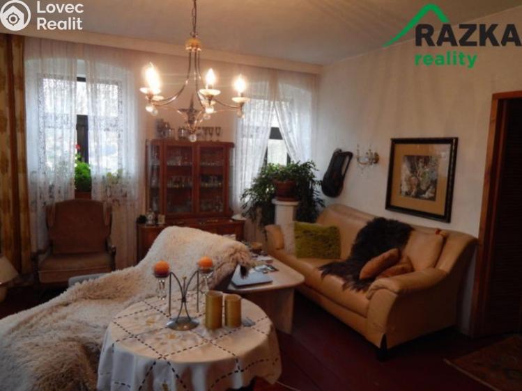 Prodej rodinného domu Teplá č. 13