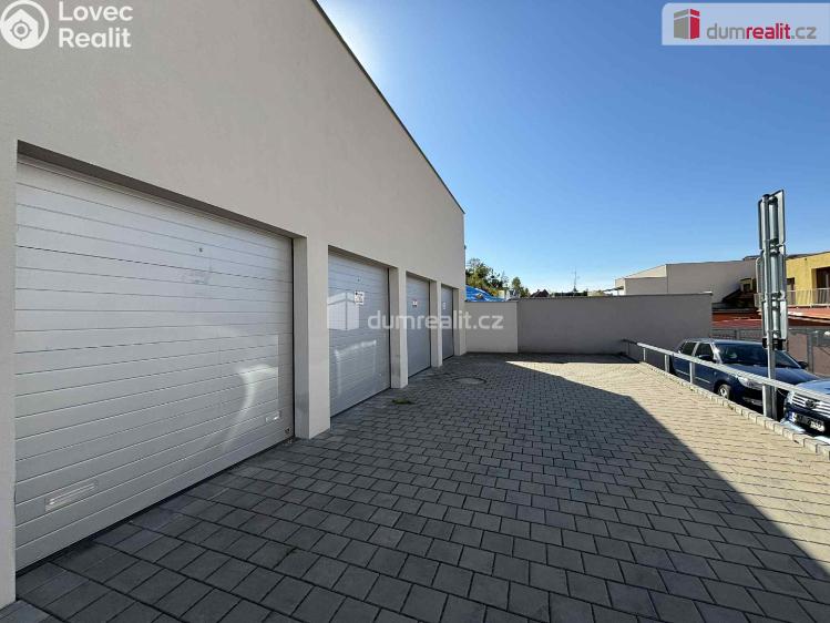 Pronájem garáže Luhačovice, Masarykova č. 20