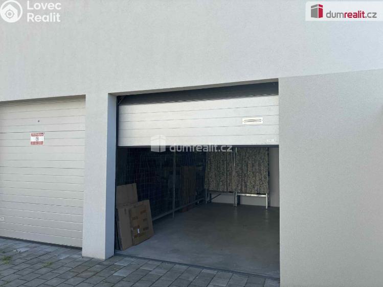 Pronájem garáže Luhačovice, Masarykova č. 29