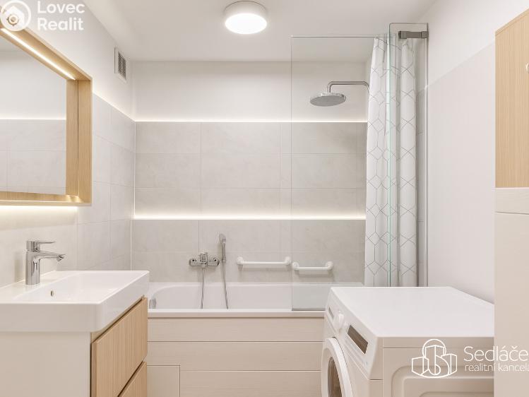 Prodej bytu 2+1 Praha, Radlická č. 7