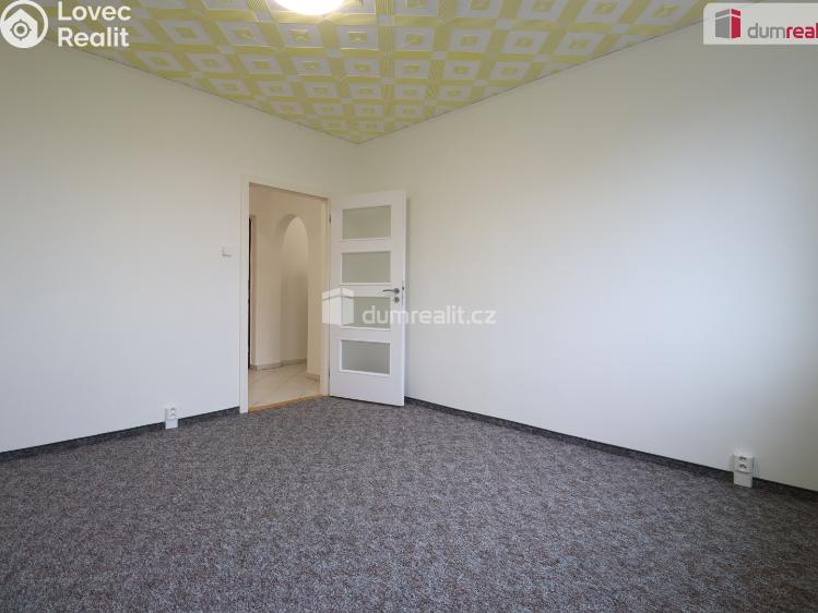 Pronájem bytu 2+1 Karlovy Vary, Konečná č. 11