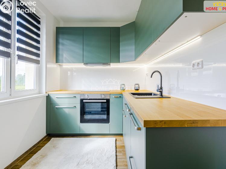 Prodej bytu 3+1 Karlovy Vary, Okružní č. 24