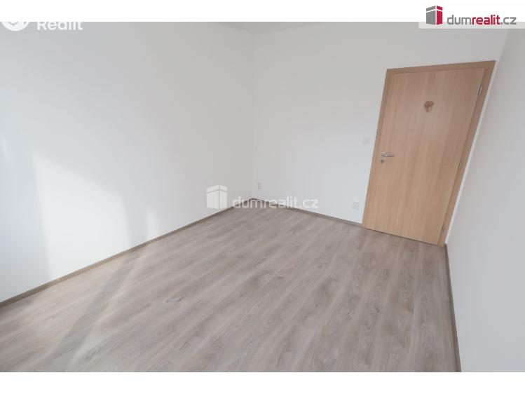 Pronájem bytu 2+KK Praha-Čakovice, Bermanova č. 59