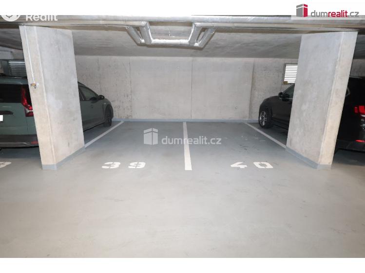 Pronájem bytu 2+KK Praha-Čakovice, Bermanova č. 60