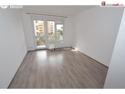Rent apartment 2+KK Praha-Čakovice, Bermanova č. 4