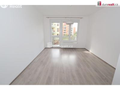 Rent apartment 2+KK Praha-Čakovice, Bermanova č. 2