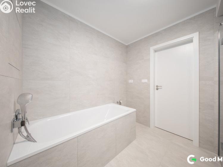 Sale apartment 3+KK Zlín, Vrchy 798 č. 21