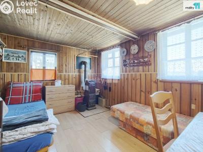 Sale hut Česká Třebová č. 4