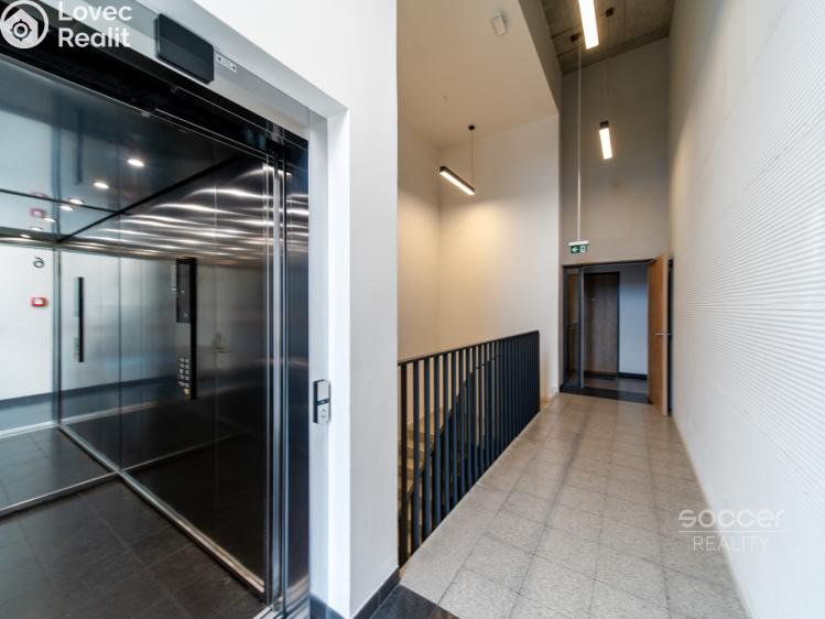 Prodej bytu 1+KK Praha, Novovysočanská č. 18