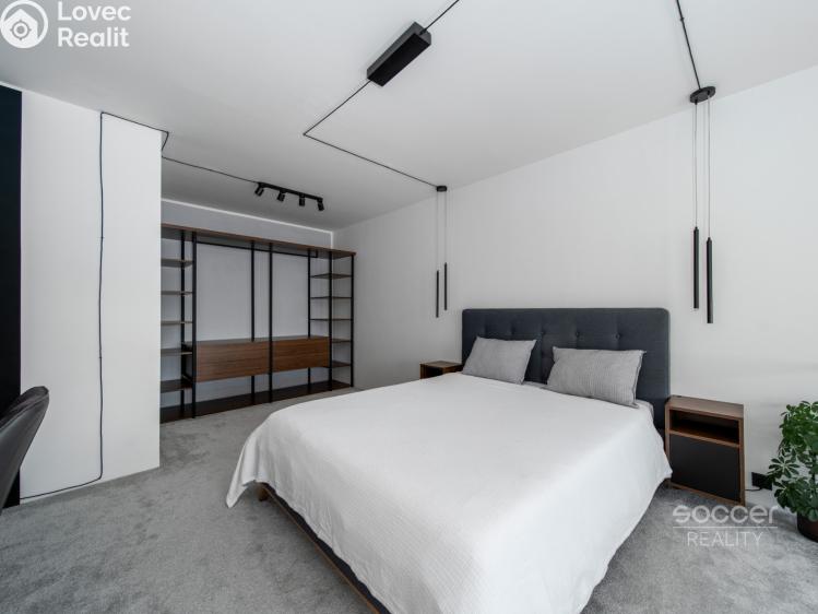 Prodej bytu 1+KK Praha, Novovysočanská č. 8