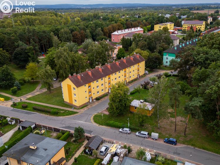 Prodej bytu 2+1 Rybitví, Školní č. 3
