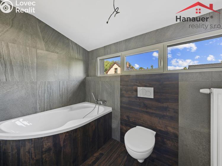 Prodej rodinného domu Děčín, Višňová č. 11