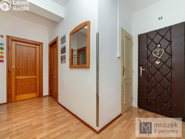 Sale apartment 3+1 Třinec, Lidická 542 č. 12