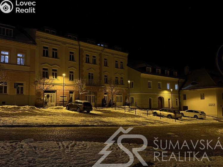 Продажа квартиры 4+1 Kašperské Hory, Náměstí 184 č. 1