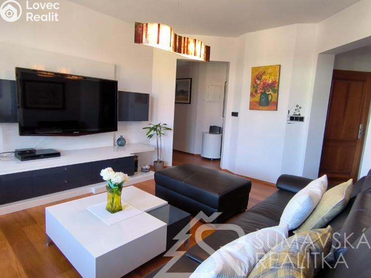 Продажа квартиры 4+1 Kašperské Hory, Náměstí 184 č. 9