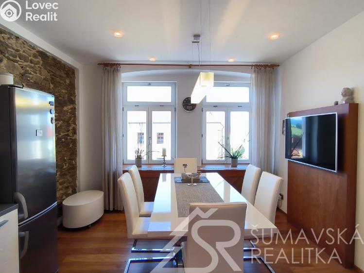 Продажа квартиры 4+1 Kašperské Hory, Náměstí 184 č. 14