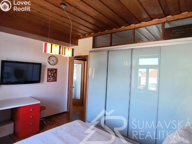 Продажа квартиры 4+1 Kašperské Hory, Náměstí 184 č. 15