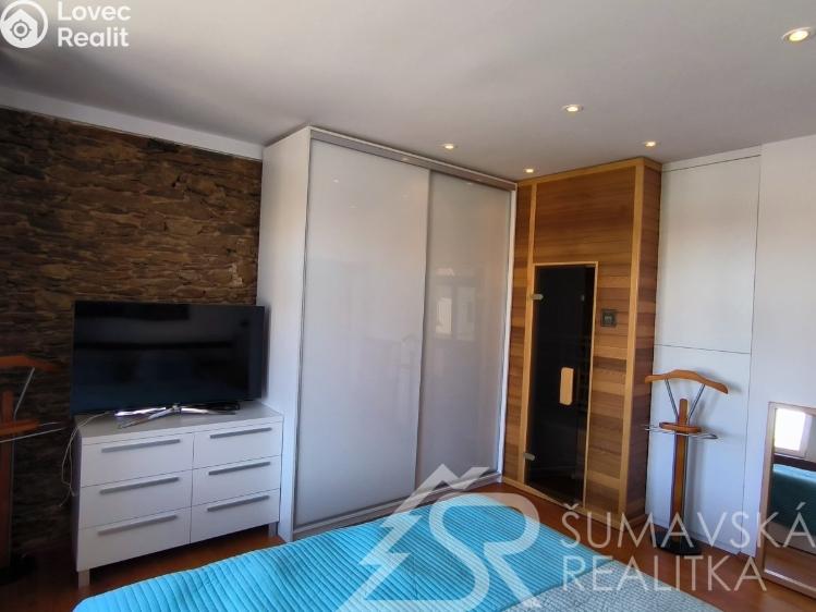 Продаж квартири 4+1 Kašperské Hory, Náměstí 184 č. 16