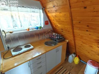 Sale hut Kaceřov č. 1