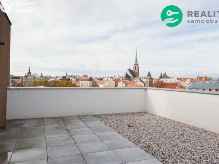 Pronájem bytu 2+KK Plzeň, Pallova č. 10