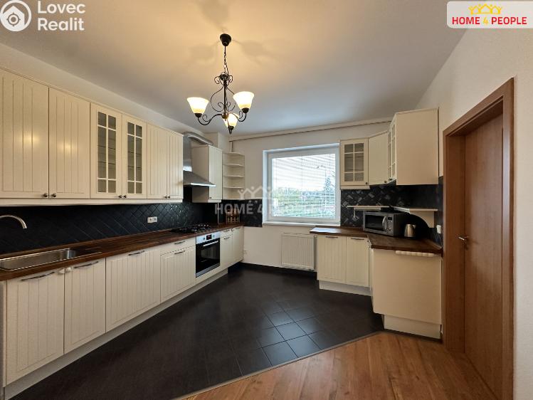 Pronájem bytu 3+KK Čáslav, Prokopa Holého č. 8