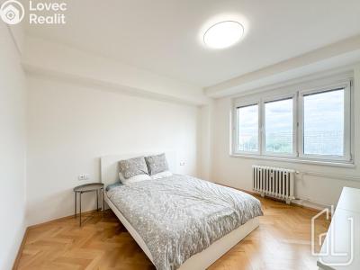 Pronájem bytu 3+KK Praha, Kubánské náměstí č. 6