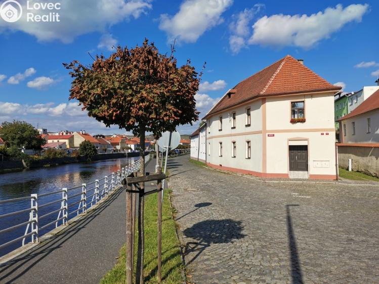 Pronájem bytu 1+KK Sušice, Mariánská 10 č. 1