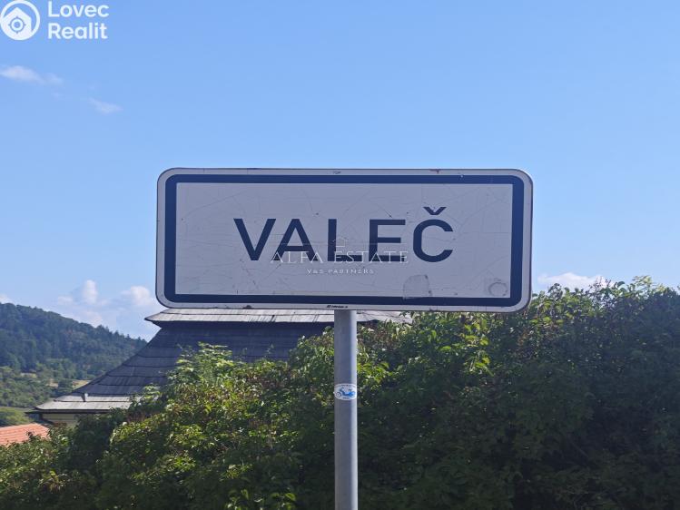 Prodej rodinného domu Valeč č. 48