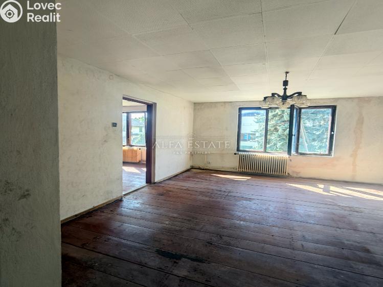 Продажа семейного дома Valeč, Jabloňová č. 26